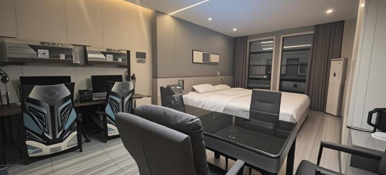 顺发电竞民宿(黄石武商广场店)图片