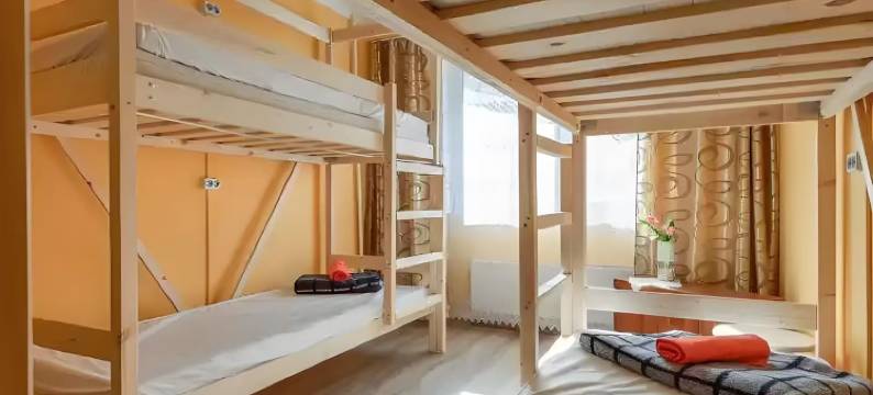 艺迈青年民宿图片