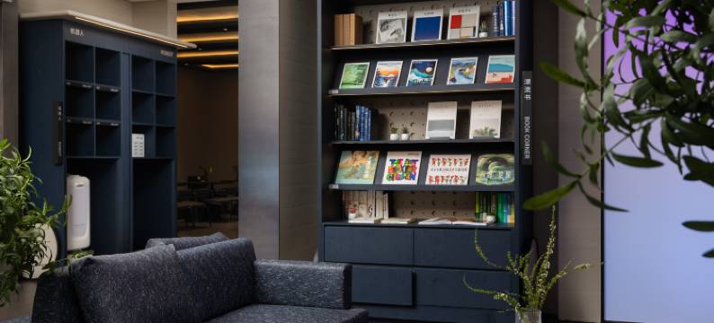 洛阳涧西万达九都西路轻居酒店图片