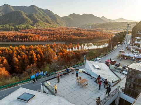 又见杉河·观红杉林全景度假美墅(皖南川藏线店)图片