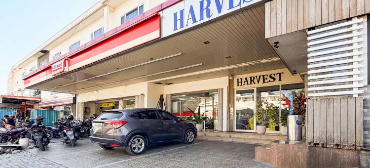 古邦红多兹@丰收力宝购物中心酒店(RedDoorz @ Harvest Hotel Lippo Mall Kupang)图片