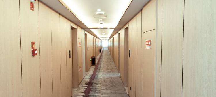 如家UP华驿精选酒店(济南孙村将山华府店)图片