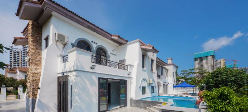 双月湾网红泳池别墅图片