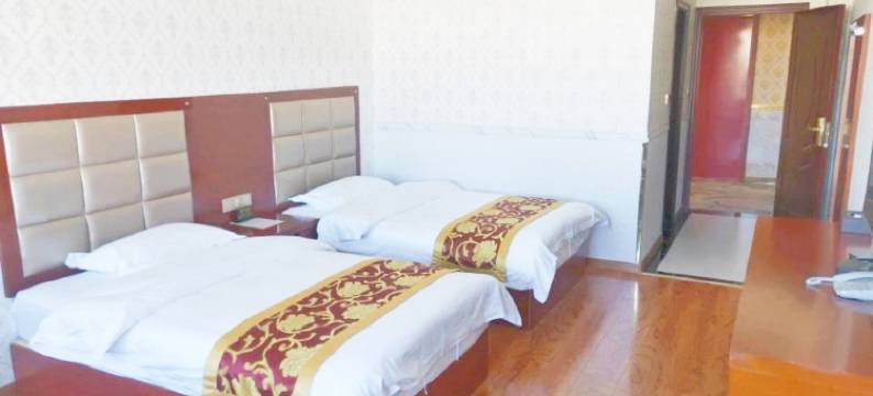 乌兰万豪大酒店(茶卡盐湖景区店)图片