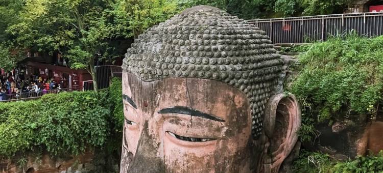 由里尚雅·智慧酒店(乐山嘉兴路美食街万达广场店)图片