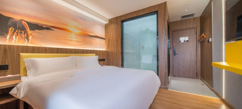 骏怡连锁酒店(茂名高铁站北广场店)图片