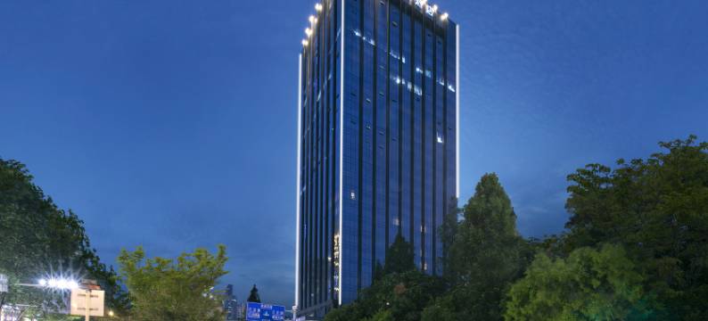 武汉汇豪大酒店(江汉路步行街汉口江滩店)图片