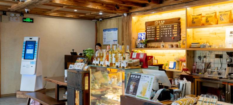 惠州杏瓦舍民宿(天益城陈江南站店)图片