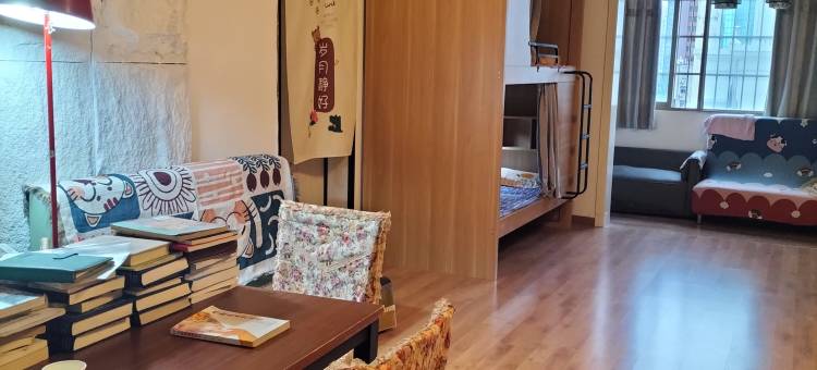 清馨幽舍青年旅舍(南阳府衙步行街店)图片