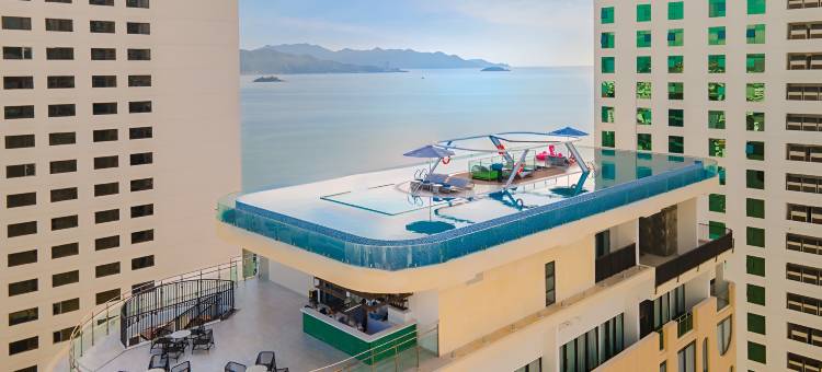 格兰图兰芽庄酒店(Grand Tourane Nha Trang Hotel)图片