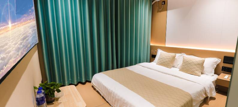 云筑智能酒店(武汉江汉路步行街店)图片