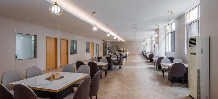 品格丽呈酒店(西双版纳景洪嘎洒国际机场高铁站店)图片