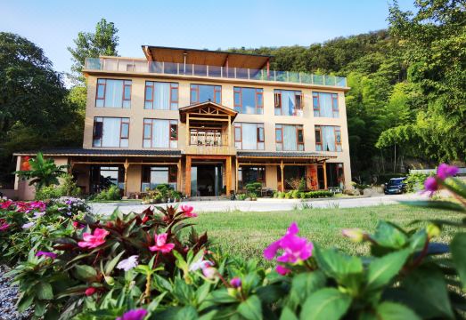 Linshang Boutique StayHotel Overview