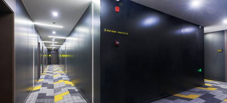 IU电竞酒店(张家口维多利亚广场店)图片