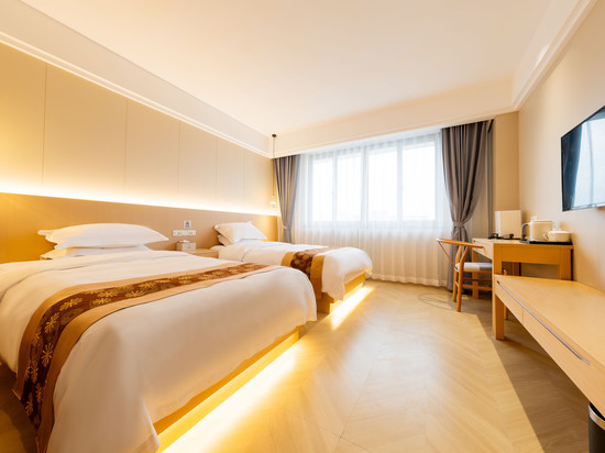 金煌精品酒店(重庆梁平重百商场店)