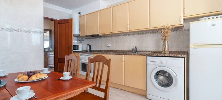 BnB Homes Large Fully Equipped Apartment with 2 Bedrooms, Swimming Pool & Patio图片