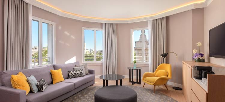 巴塞罗那艾美酒店(Le Méridien Barcelona)图片