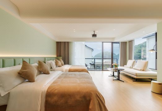 Beichaoju · Frontline Seaview | Pool Designer Homestay (Zhujiajian Xiaowushitang Branch) Hotel Overview
