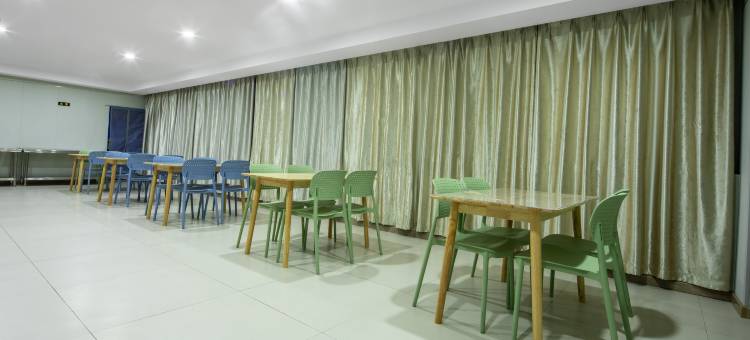 途客轻居酒店(商丘高铁站港汇万达店)图片