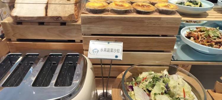 银座精宿酒店(泰安明堂路方特店)图片