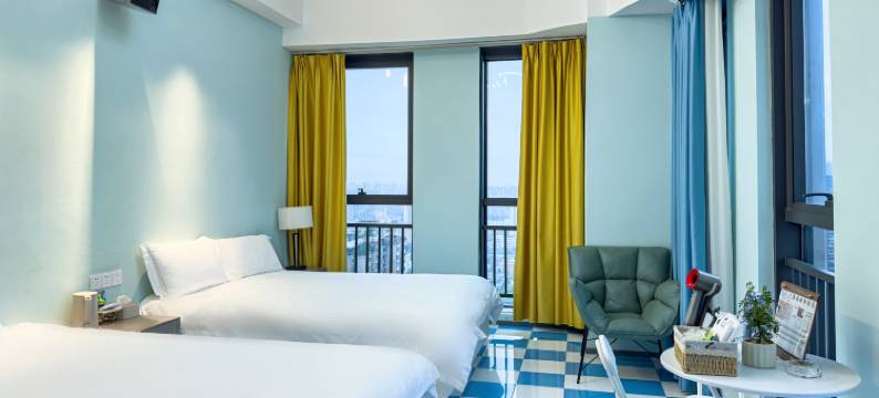 归途·云居设计师酒店(建设路店)图片