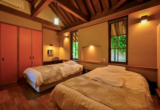 Ikkoten Hotel Overview