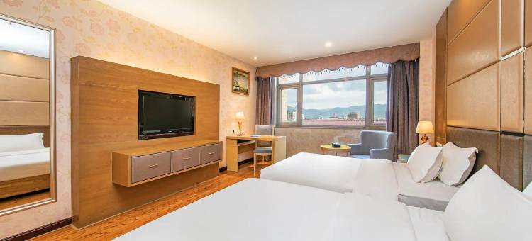 闽侯榕泰汽车行业商务中心酒店图片