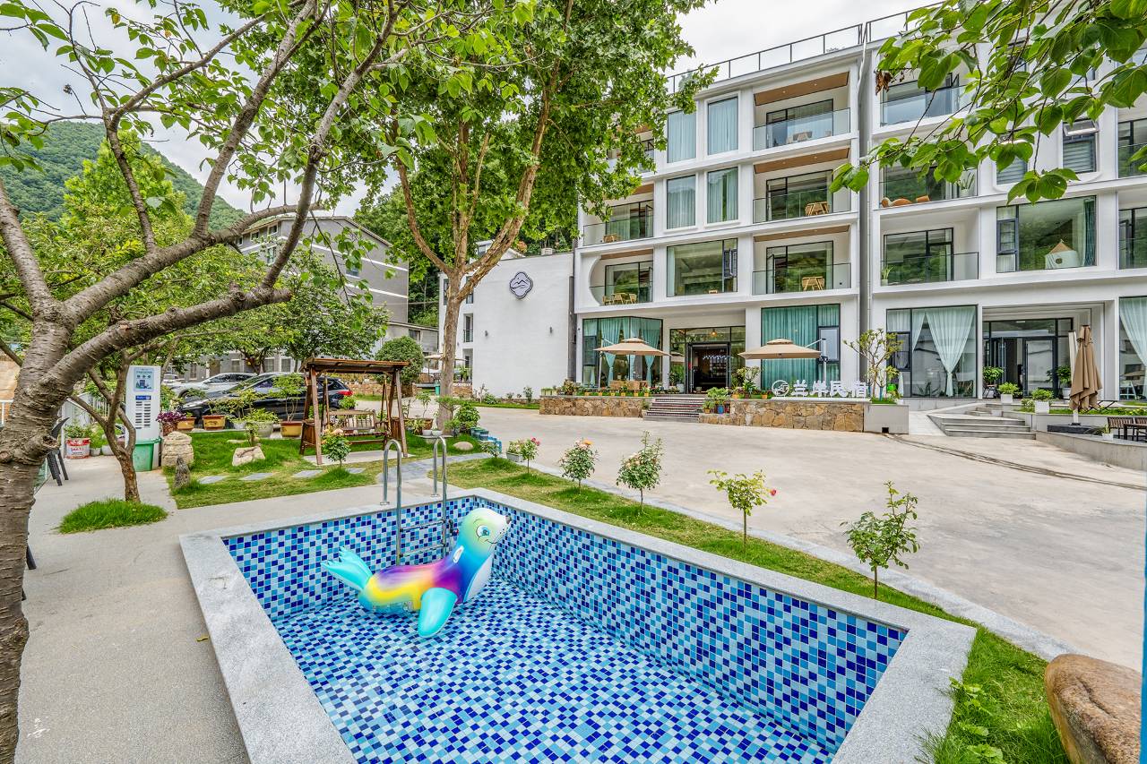 栾川兰岸民宿(重渡沟店)图片