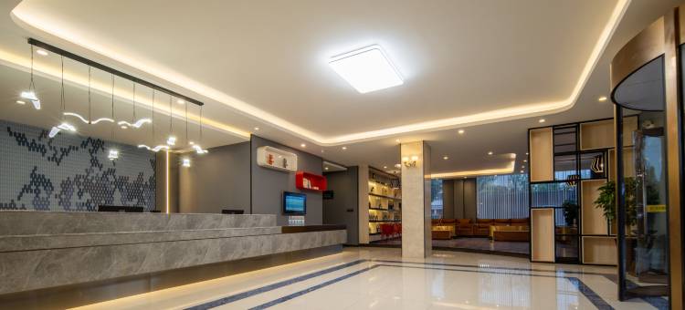 欢洋酒店(青岛城阳青春足球场店)图片