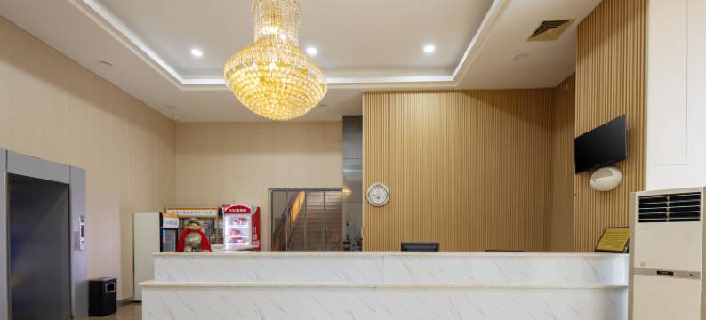 77连锁酒店(武汉徐东湖北大学店)图片