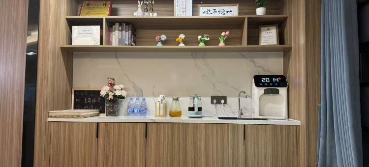 雅斯特酒店(武汉天河机场天阳大道地铁站店)图片