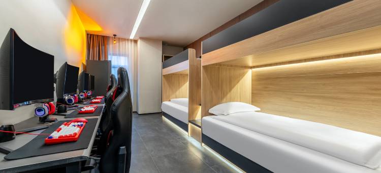 艾特摩高电竞酒店(南京夫子庙店)图片