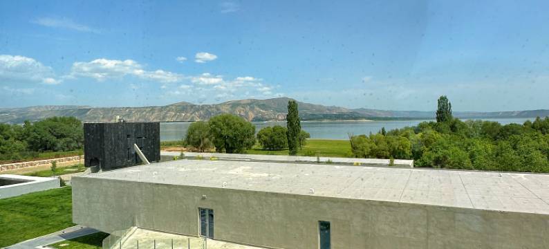 黄河天然居图片