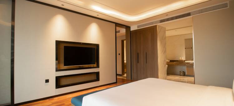 东湖度假酒店(DongHu Resort Hotel)图片