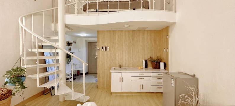 枭野智能民宿(昆明老街店)图片