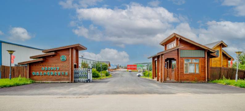 呼伦贝尔根河根林木屋宾馆图片