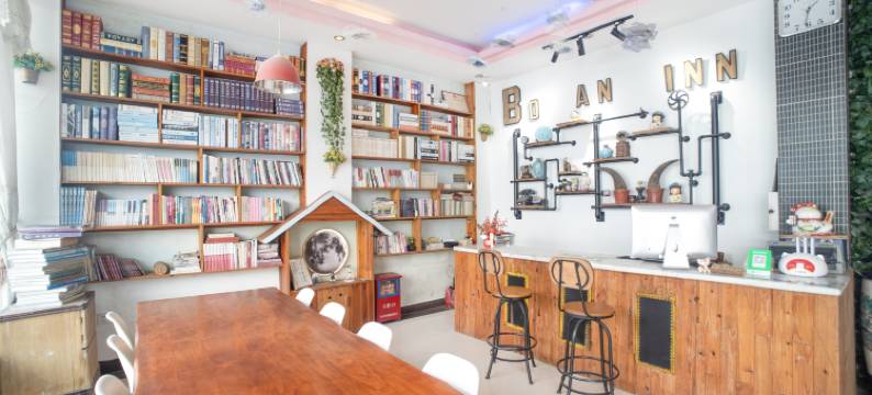 丹霞山泊岸客栈图片