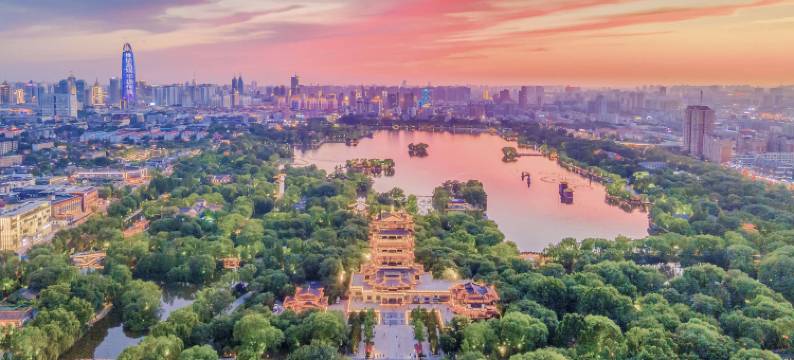 乔治蒙娜酒店(山东国际会展中心老屯地铁站店)图片