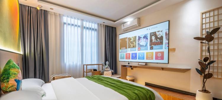 DragonCat龙猫星球•温暖治愈系•大屏影音酒店(安居店)图片