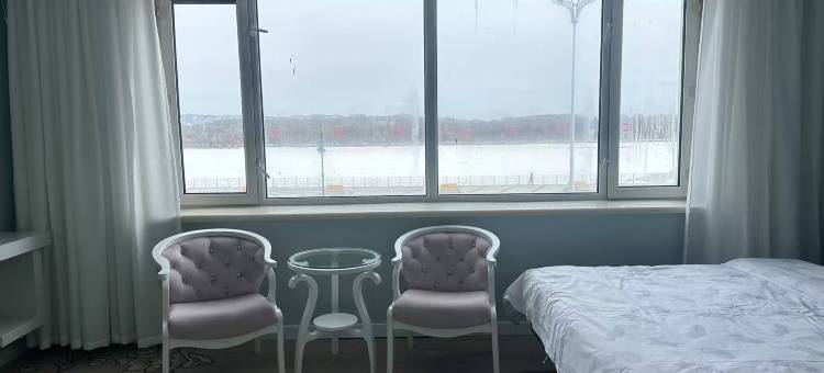 饶河华如商务宾馆(沿江花园小区店)图片