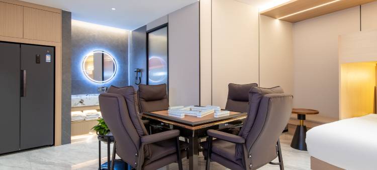 界首熊猫·ALOHA电竞艺术酒店图片