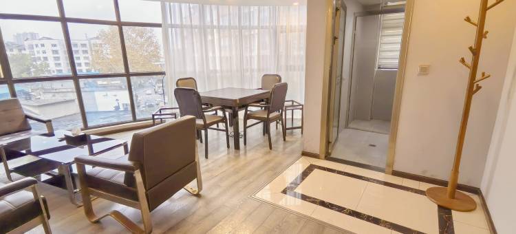 修文赣商大酒店(阳明大道店)图片