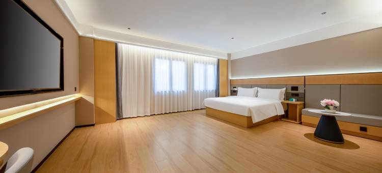 西亭酒店(扬州宝龙广场店)图片