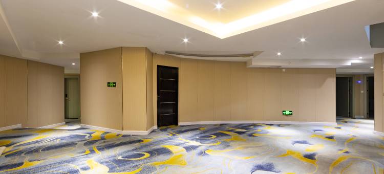黔花之筑Fashion Business Comfort Hotel·酒店(中府国际广场店)图片