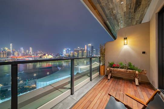 重庆菩夷·RiverView设计师度假民宿(南滨路店)图片