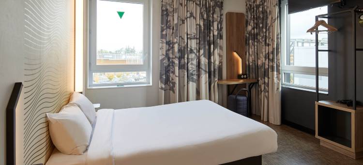 塞尔吉圣-克里斯托弗B&B住宿加早餐酒店(B&B Hôtel Cergy Saint-Christophe)图片