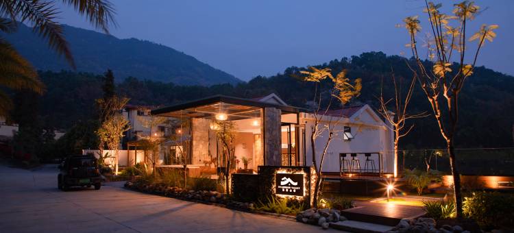 芒市沐野山宿(孔雀湖店)图片
