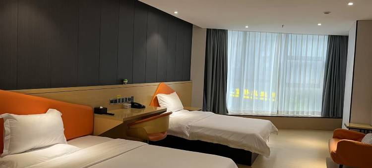 亚悦酒店(重庆解放碑步行街洪崖洞店)图片