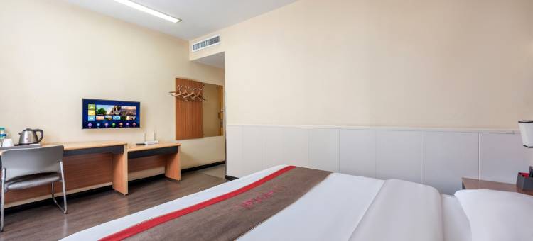 如家华驿精选酒店(秦皇岛万达广场环岛公园店)图片