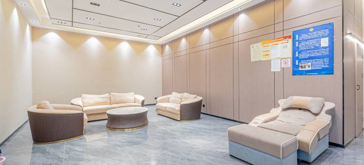 维嘉斯·拾光美宿(潮南峡山美食街店)图片